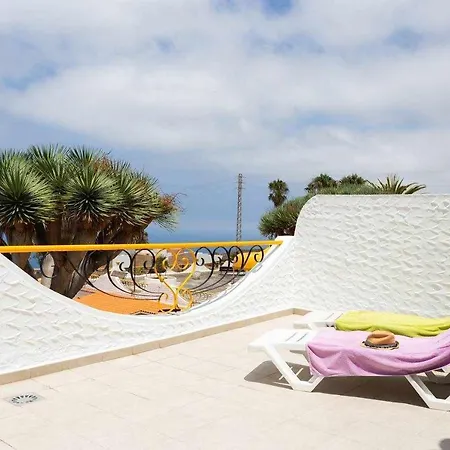 Acogedora Vivienda En Tenerife Con Vistas& Piscina