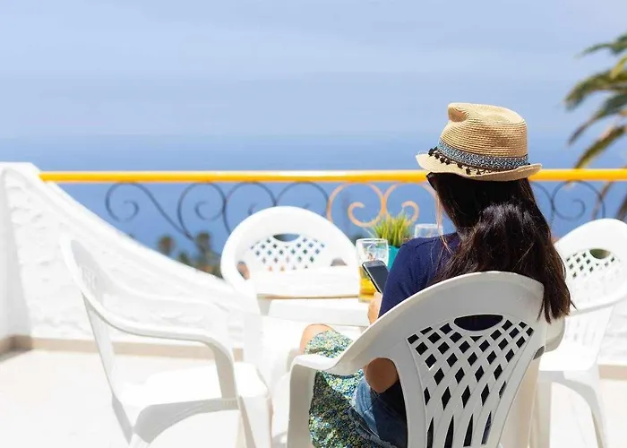 Acogedora Vivienda En Tenerife Con Vistas& Piscina